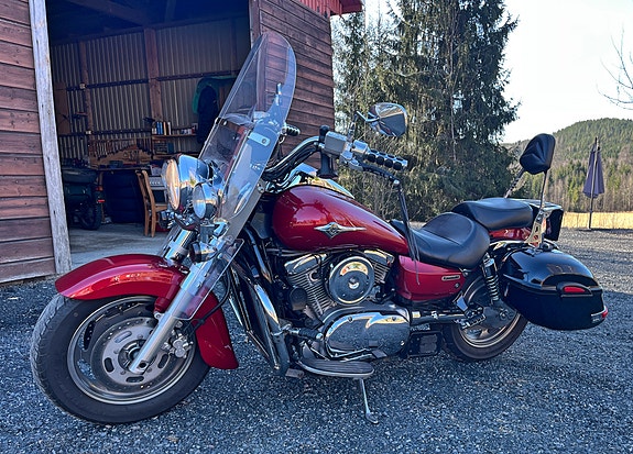Kawasaki VN 1600 Classic 2 of 5