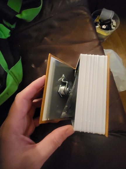 Product image 8 of 9