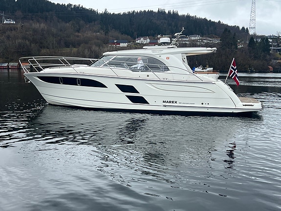 Marex 360 Cabriolet Cruiser, fullspekket, joystick, baug og hekkthruster 14 of 30