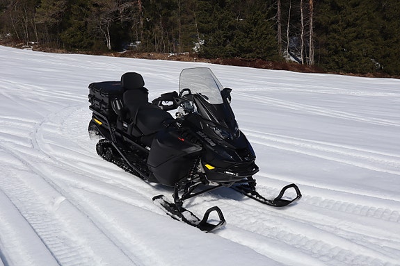 Ski-doo Expedition SE 900 ACE Turbo R