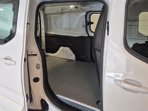 Opel Combo 17 of 19
