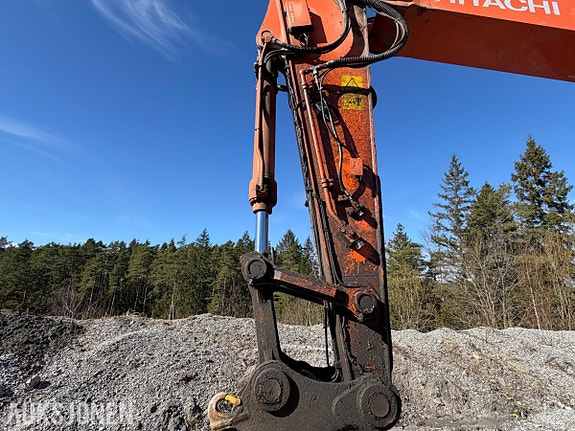 Hitachi ZX290LC-5B – 10 527T – TILTROTATOR – S70 – 2 SKUFFER – SERVICE FULGT 15 of 30