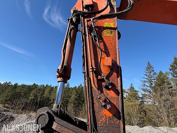 Hitachi ZX290LC-5B – 10 527T – TILTROTATOR – S70 – 2 SKUFFER – SERVICE FULGT 16 of 30