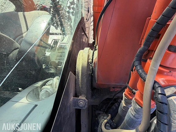 Hitachi ZX290LC-5B – 10 527T – TILTROTATOR – S70 – 2 SKUFFER – SERVICE FULGT 23 of 30