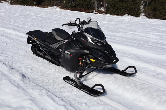 Lynx Brutal RE 900 ACE Turbo R
