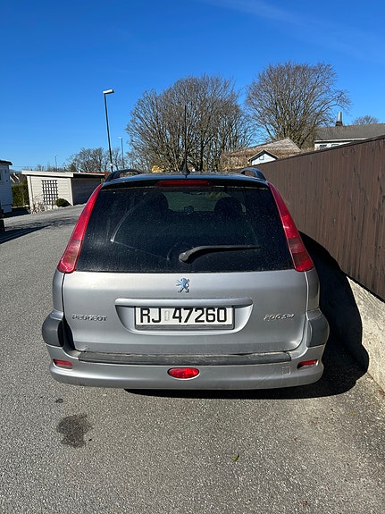 Peugeot 206 3 of 5