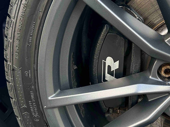 Volkswagen T-Roc 14 of 30