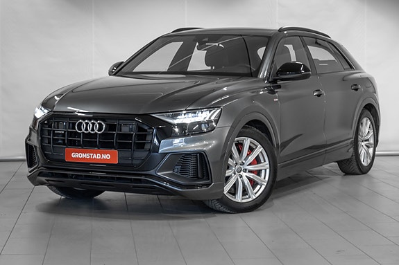 Audi Q8 2 of 5