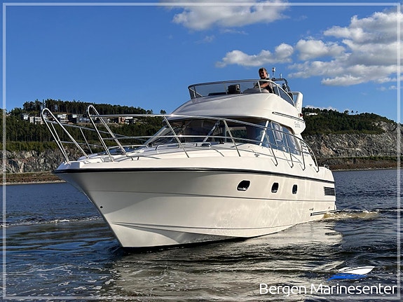 Viksund 360 St Cruz Fly 2x Volvo Penta D4 260 - 35 knop. Ligger i Steinskjer. Sk