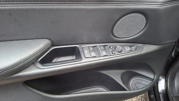 BMW X5 25 of 30