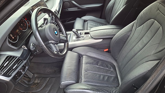 BMW X5 21 of 30