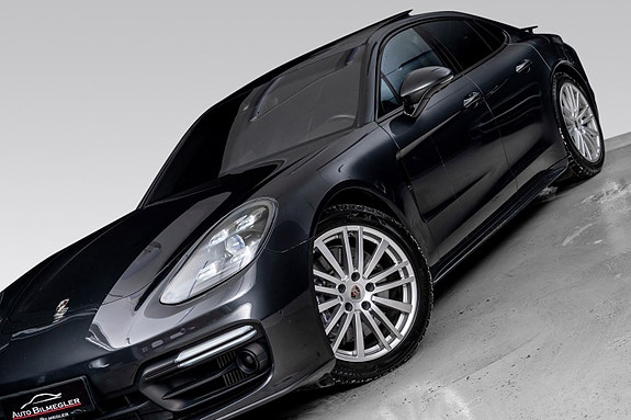 Porsche Panamera 3 of 5