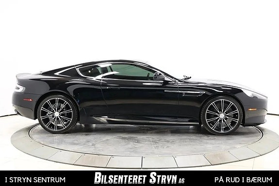 Aston Martin DB9 5 of 5
