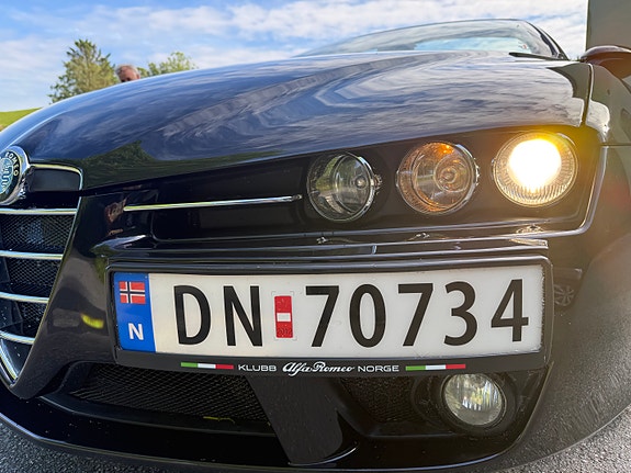 Alfa Romeo Spider 4 of 5