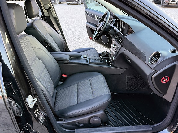 Mercedes-Benz C250 d 8 of 11