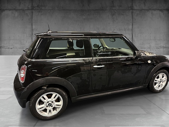 MINI One 8 of 29