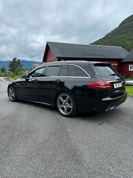 Mercedes-Benz C350 e 5 of 5