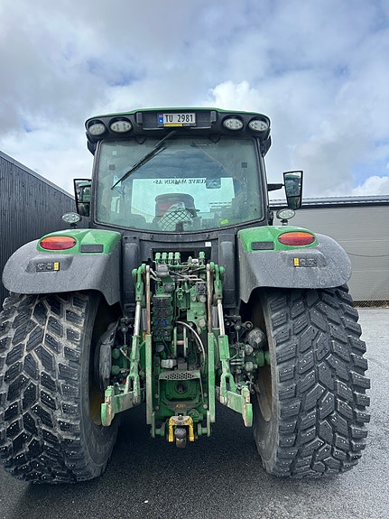 John Deere 6 R 150 17 of 30
