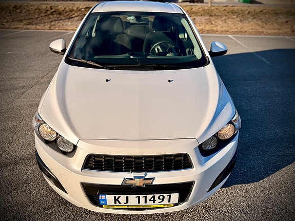 Chevrolet Aveo 4 of 28