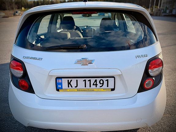 Chevrolet Aveo 11 of 28