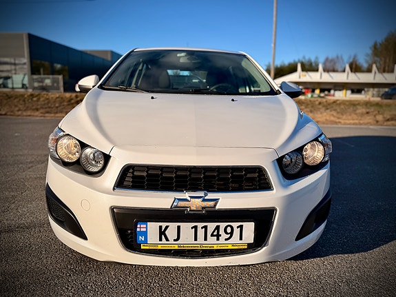Chevrolet Aveo 3 of 28