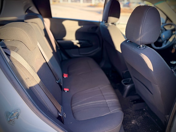 Chevrolet Aveo 14 of 28