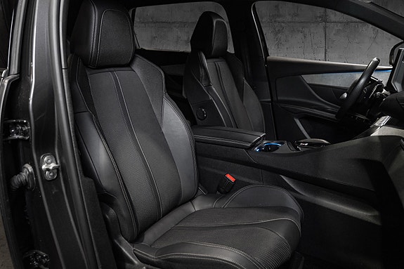 Peugeot 5008 12 of 30