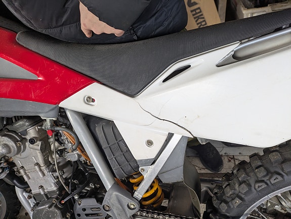 Husqvarna TC 450 5 of 8