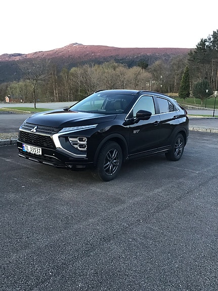 Mitsubishi Eclipse Cross 2 of 24