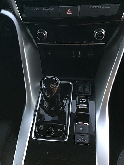 Mitsubishi Eclipse Cross 19 of 24