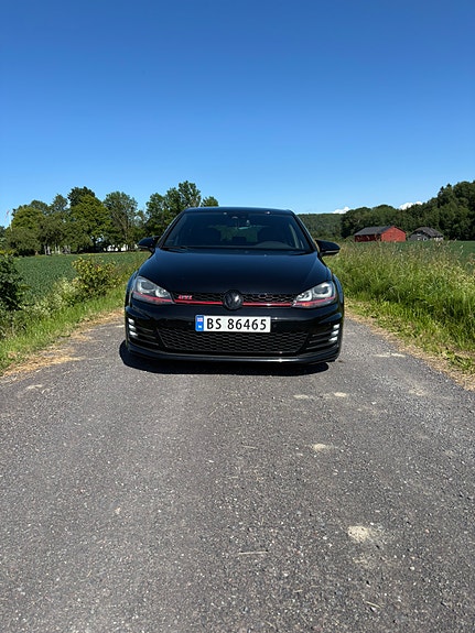 Volkswagen Golf-Serie 2 of 5