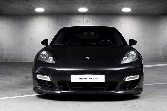 Porsche Panamera 6 of 30