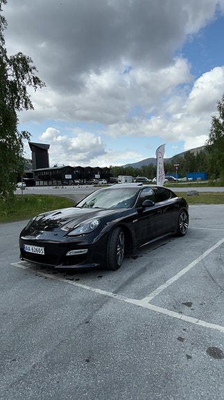 Porsche Panamera 2 of 30