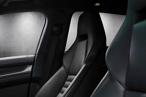 Porsche Panamera 24 of 30