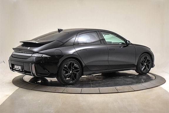 Hyundai Ioniq 6 5 of 30