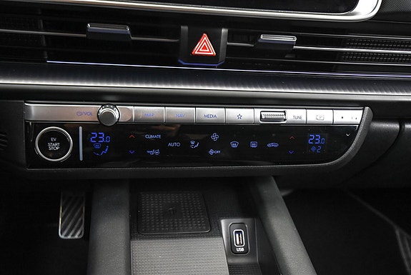 Hyundai Ioniq 6 18 of 30