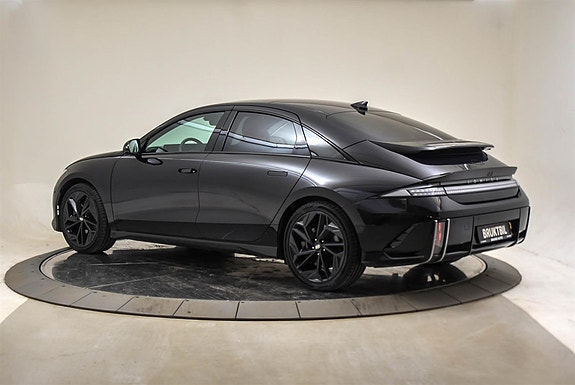 Hyundai Ioniq 6 3 of 30