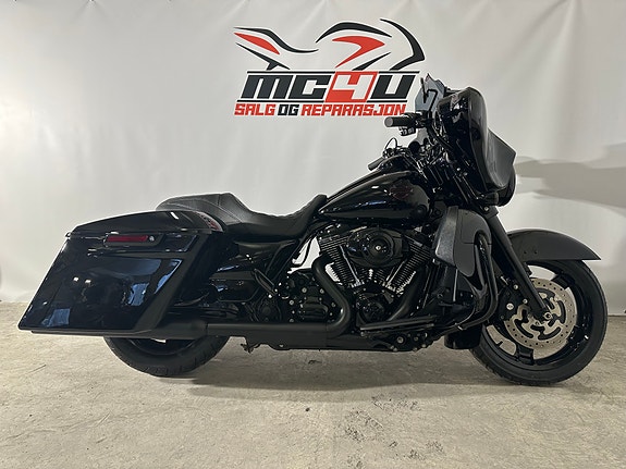 Harley-Davidson FLHX Street glide Black Out