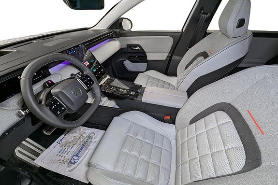 Citroen E-C5 Aircross 8 of 30