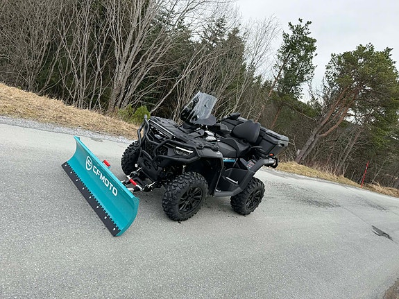 CFMOTO CFORCE 850 Touring - Black Edition - Brøyteskjær - Ledbar - Vindskjerm - Varme i håndtak & Gasstommel - T3a 40km/t - T3b 60km/t