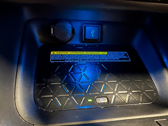 Toyota RAV4 Plug-in Hybrid 24 of 28