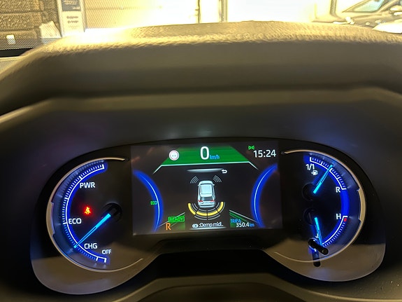 Toyota RAV4 19 of 24