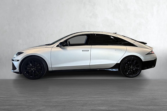 Denne fine Hyundai Ioniq 6 kan bli din for kun kr 4502,- pr mnd med 0,- i egenkapital. Løpetid 10 år.