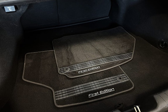 Dypt bagasjerom med god plassutnyttelse