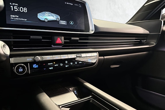 Avansert infotainment lett tilgjengelig fra førersetet