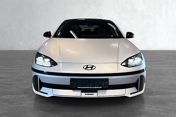 Denne fine Hyundai Ioniq 6 kan bli din for kun kr 2980,- pr mnd med 115.465,- i egenkapital. Løpetid 10 år.