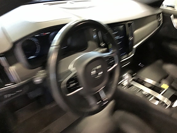 Volvo V90 11 of 17