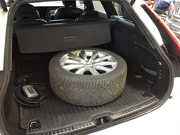 Volvo V90 5 of 17