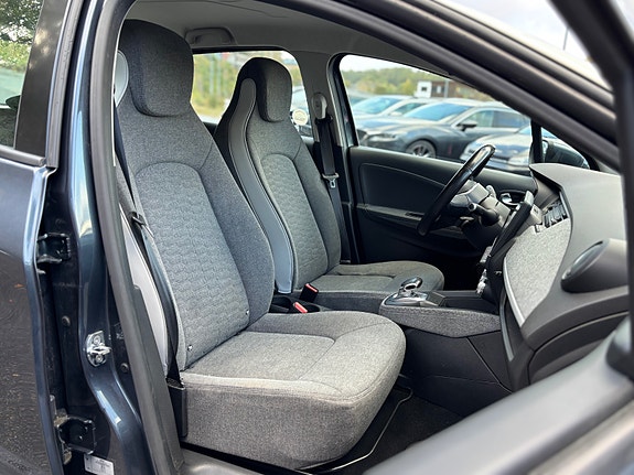 Renault Zoe 11 of 13