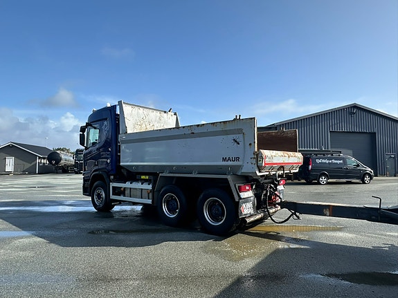 Scania R650 6x4 Tippbil med henger 4 of 5